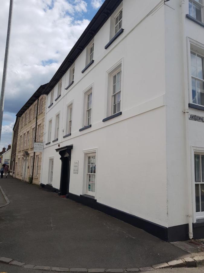 Ty Helyg Guest House Brecon Exterior foto